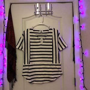 Old navy comfy shirt